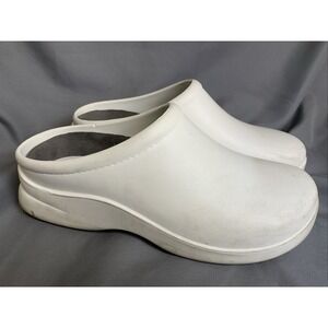 Klogs Clogs Womens Size 8 White Slip Resistant Non Marking Slip On Work Shoes